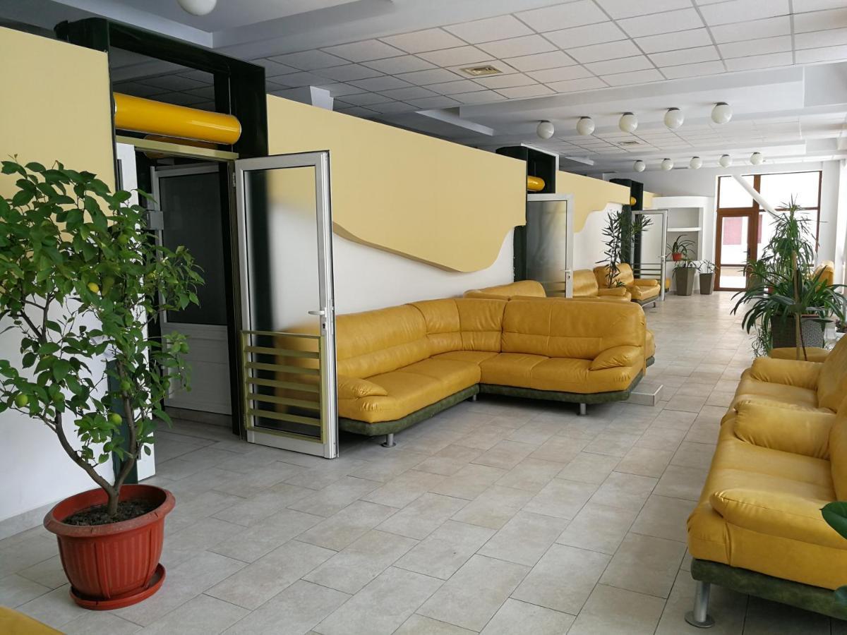 Complex Balnear Cerbul Hotel Covasna Exterior photo
